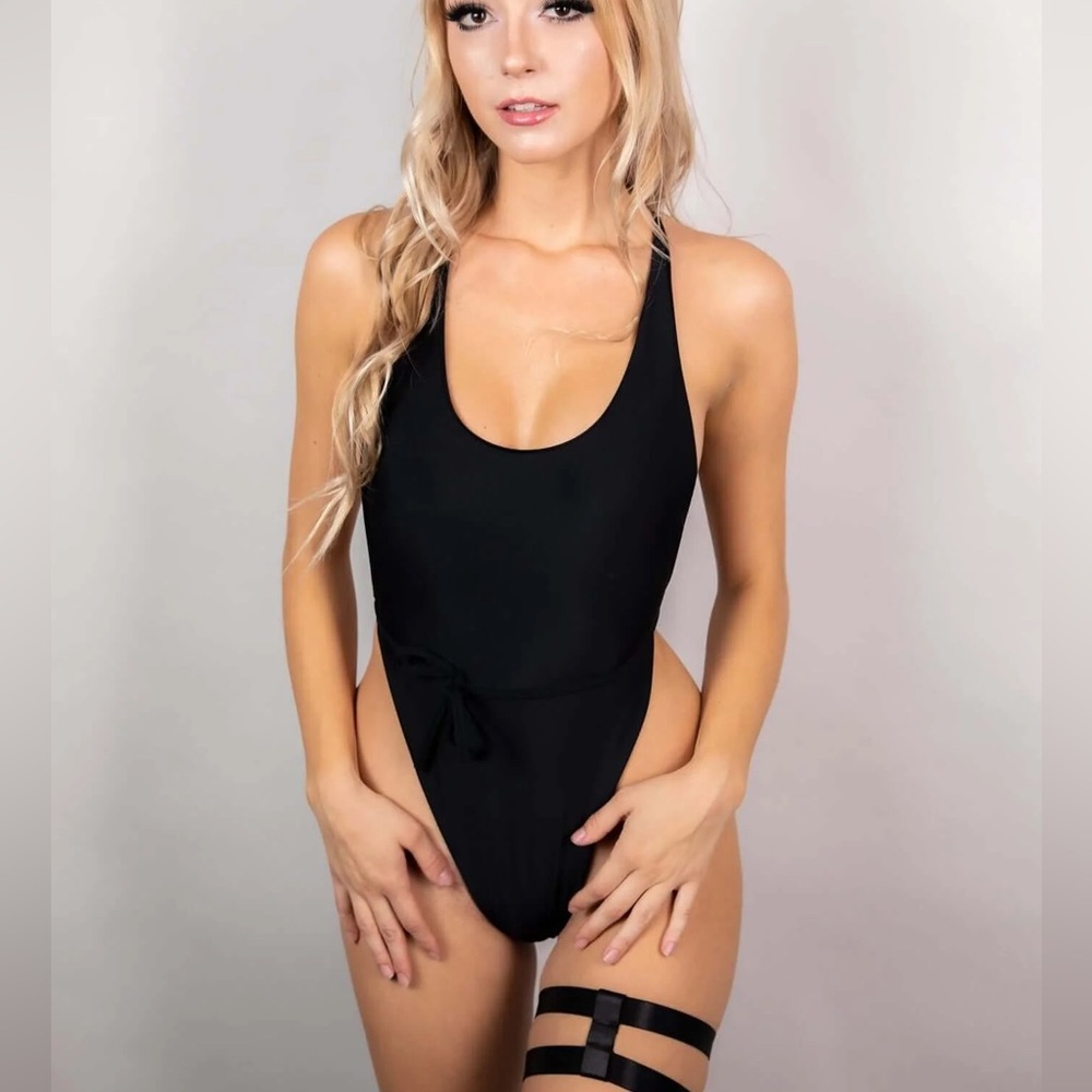 BNWT FREEDOM RAVE WEAR Matte Black Temptation Cheeky 1-Piece, XL